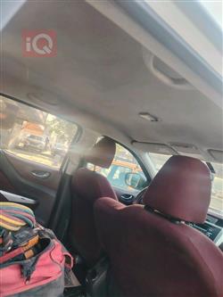 نيسان نافارا